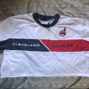 CROPPED CLEVELAND INDIANS TEE